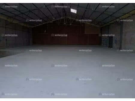 a louer - activités - saint-quentin - 550 m2