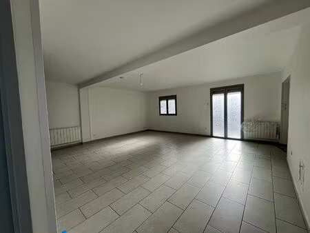 location maison 4 pièces 83 m² à bruges (33520)