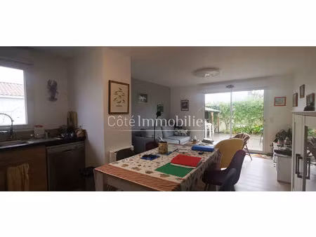 maison récente en ossature bois entre plage et commerces la plaine-sur-mer