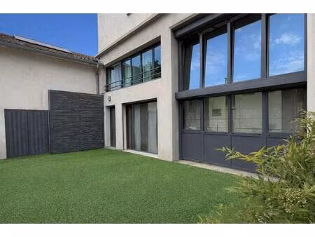 duplex avec terrasse coeur monplaisir