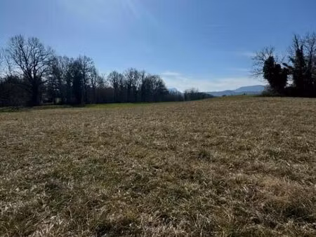 terrain 682 m² belley