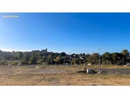 terrain 425 m² corneilhan