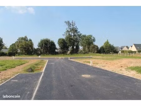 terrain 550 m² montigny