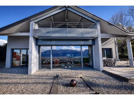 villa comtemporaine-aix les bains