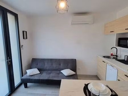 charmant t2 meublé avec jardin clot - saint privat