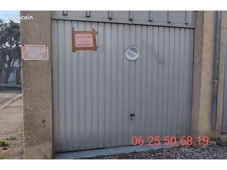 garage avec électricité 19m2