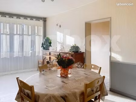 maison de ville 4 pièces 101 m²