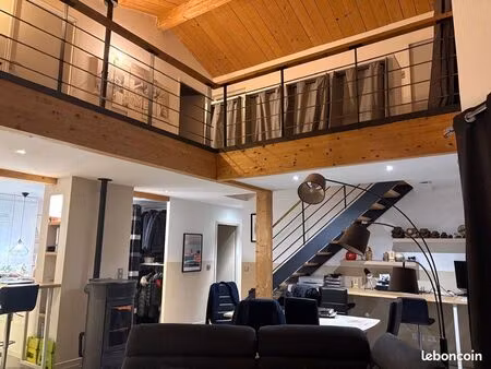 maison familiale 150 m2 avec jardin et piscine