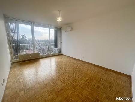 appartement 2 pièces 52 m²