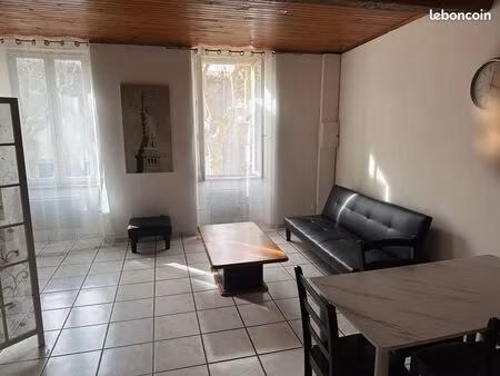 grand studio meublé proche castelnaudary