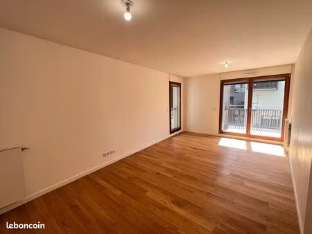 appartement 3 pièces 78 m²