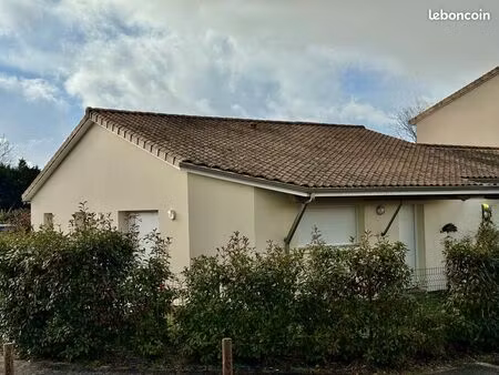 maison t4 + jardin à louer