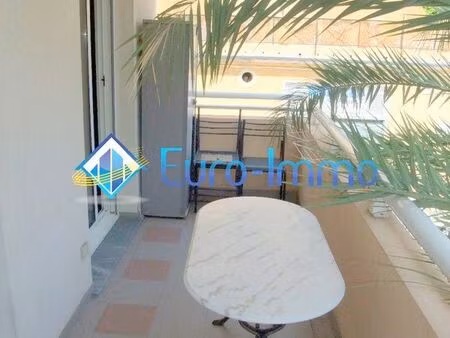 studio 1 pièce 25 m²