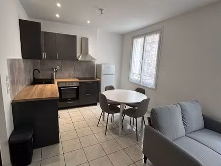 grand studio meublé 33 m² - centre cazères (31220)