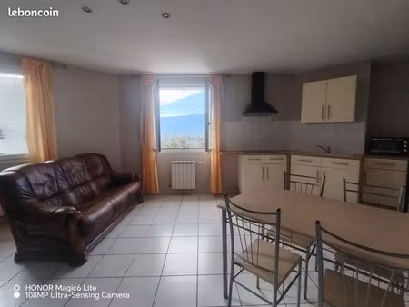 gresy sur aix t1 meublé dans villa