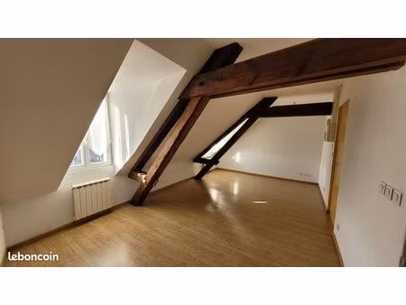 studio 1 pièce 23 m²