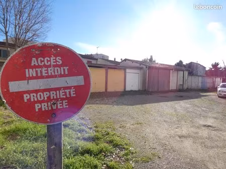 parking/box 18 m² alès