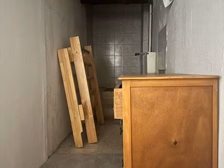 box stockage local rangement cave sous sol