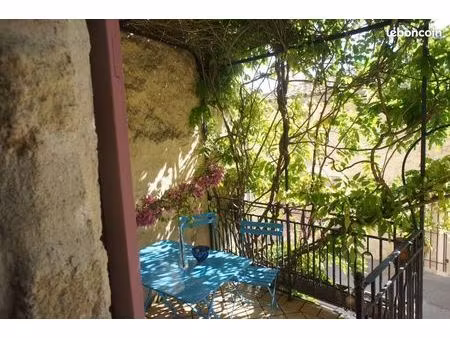 location maison de village - 2 chambres