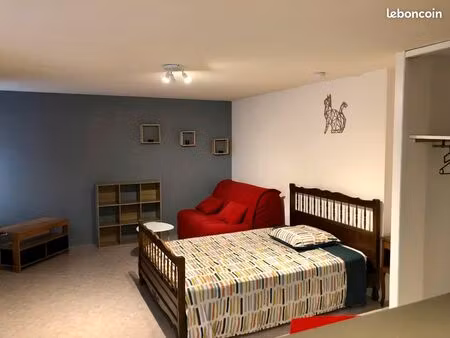 appt meublé proche airbus 29m2 calme petite copro rochefort