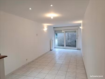 maison 3 pièces 69 m²