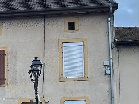 f3 dans maison 65 m2