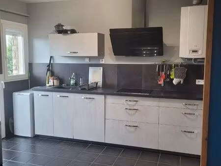 appartement t3 meublé – quartier jayan – 69 m² – 2 balcons – 800 cc