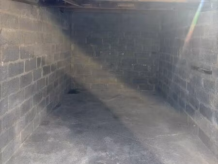 garage/box/garde meuble