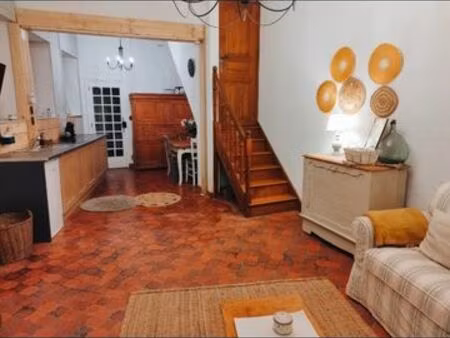 location maison de ville