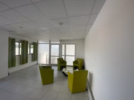 local a usage professionnel montauban