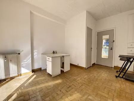 a louer local commercial juan les pins