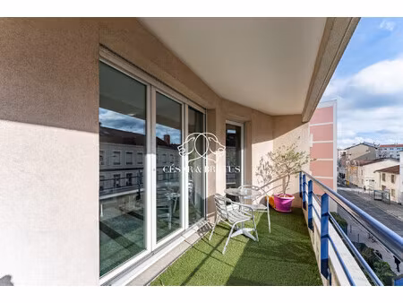 bel appartement t3 avec grand balcon – secteur dauphiné / san