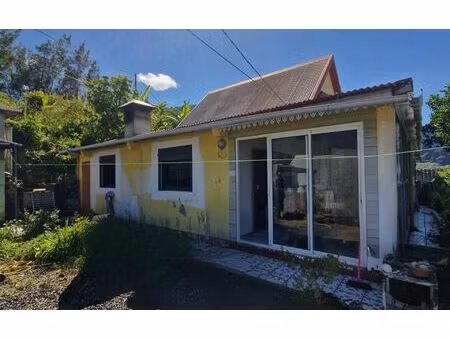 maison cilaos m² t-5 à vendre  229 000 €