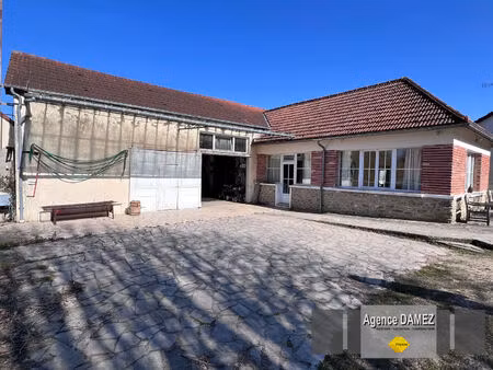 maison 2 pièces à vendre à 3 km de dourdan avec grange de 115 m²