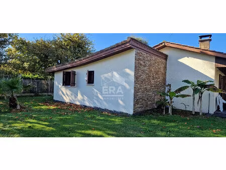 maison familiale 125 m² 5 chambres terrain arboré 820 m² cazaux