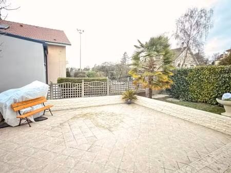 maison de 6 pièces de 110 m² situé à rethel