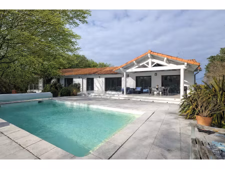 st martin de seignanx - villa de plain pieds avec piscine su