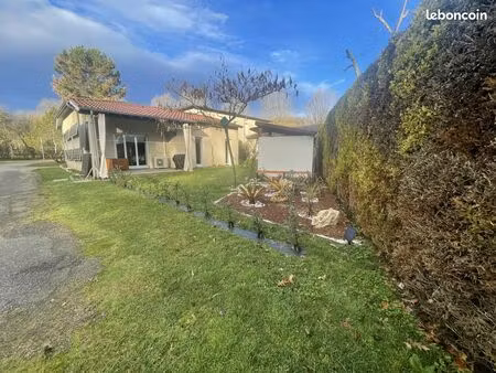 ? maison lumineuse et bien entretenue dans un lotissement calme