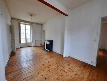 a louer - agence giboire - appartement t3 - nantes/foch cathedrale