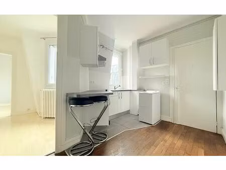 location appartement  24.51 m² t-1 à vanves  881 €