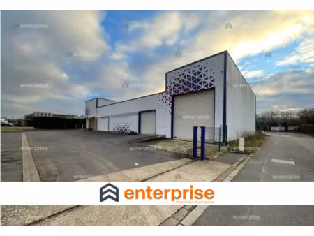 à louer – local d’activités / entrepôt 700 m² – zone industrielle de ruitz (62620)