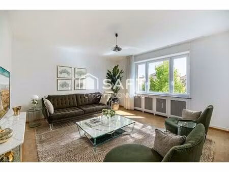 appartement t4 de 94m² avec cave proche du centre ville et des ecoles