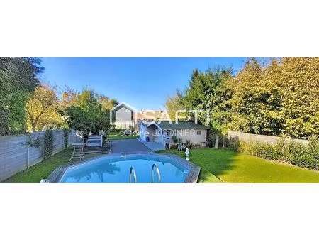 pessac alouette - maison familiale indépendante avec grand jardin  piscine au calme