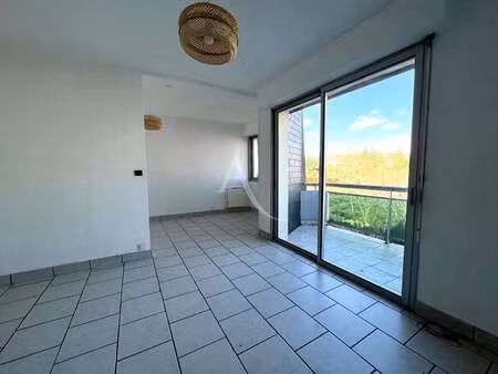 location appartement t1 à cholet (49300) : à louer t1 / 29m² cholet