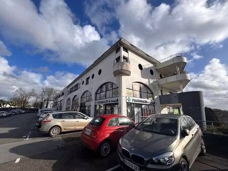 location bureaux et commerces à quimper braden - kergoat - kervir (29000) : à louer / 45m²