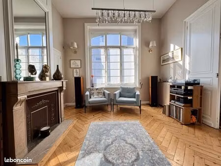 maison 6 pièces 190 m²