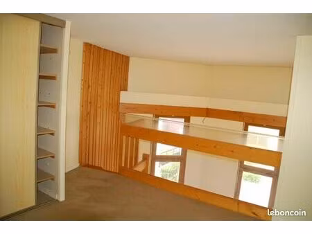 rare - nantes centre (cité des congrès / gare) – t2 bis duplex 51 m² – calme sur cour + ga