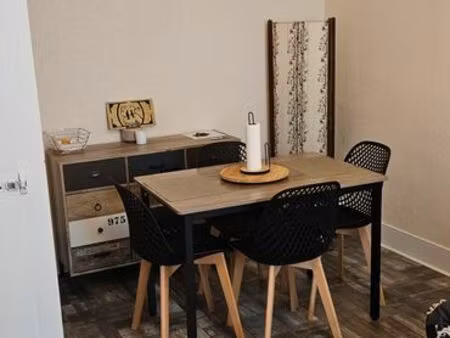 joli t2 meublé au centre-ville