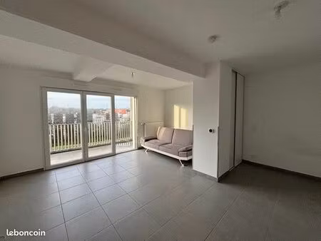 appartement 1 pièce 38 m²