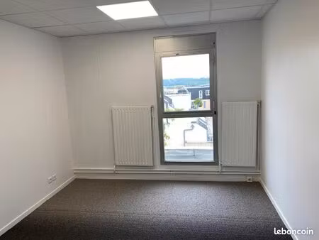 location bureau 12m²